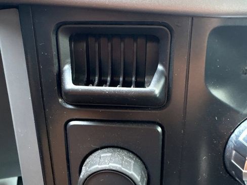 Used 2024 Ford F150 XLT w/ Equipment Group 302A MID RWD image 28