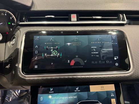 Used 2022 Land Rover Range Rover Velar R-Dynamic S AWD/4WD image 23