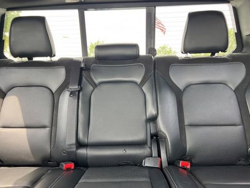 Used 2025 RAM 1500 Laramie image 36