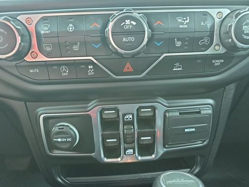 Used 2020 Jeep Gladiator Sport w/ Quick Order Package 24S AWD/4WD image 23