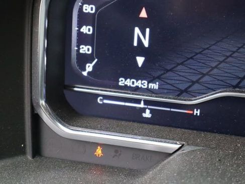Certified 2024 GMC Sierra 1500 Denali RWD image 11