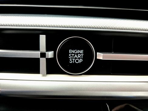 Certified 2026 Hyundai Santa Fe SEL FWD image 15