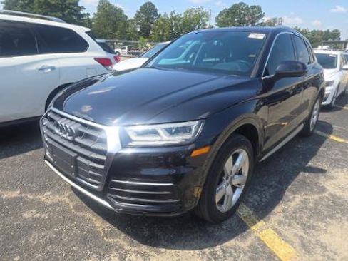 Used 2018 Audi Q5 2.0T Premium Plus w/ Premium Plus Package AWD/4WD image 1