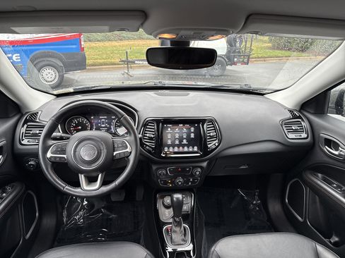 Certified 2020 Jeep Compass Limited image 20