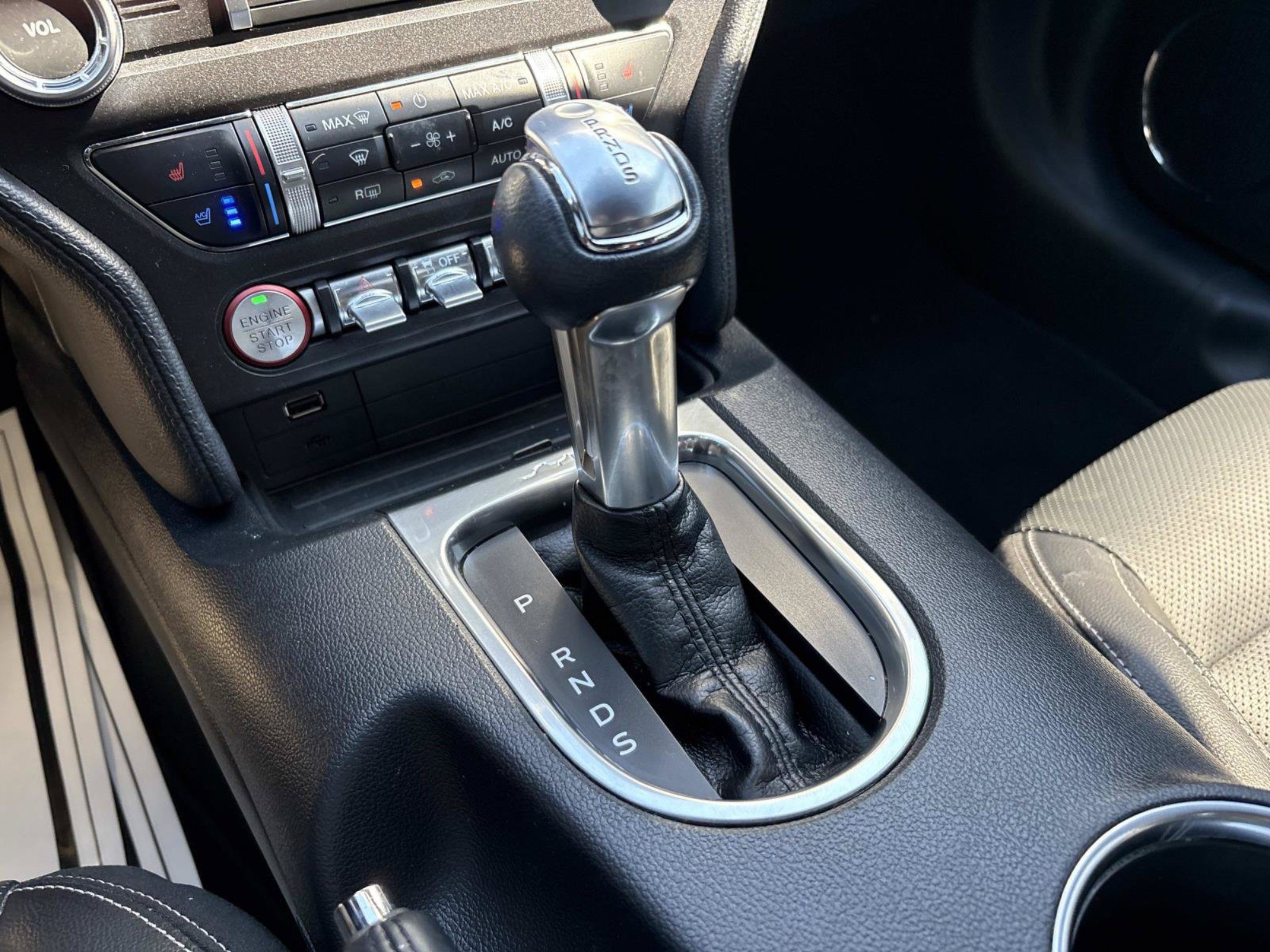 Used 2020 Ford Mustang Premium w/ Black Accent Package RWD image 25