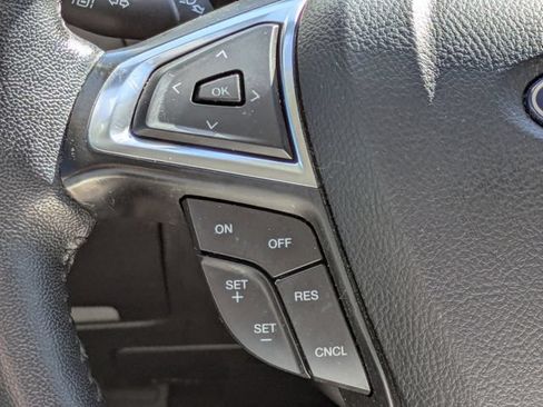 Certified 2024 Ford Edge Titanium AWD/4WD image 24