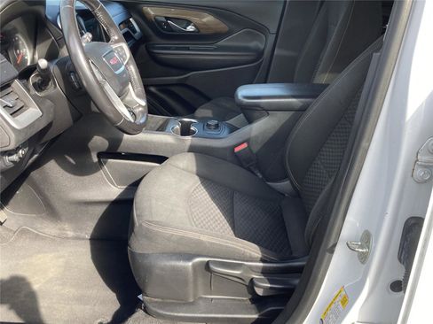 Used 2018 GMC Terrain SLE image 26