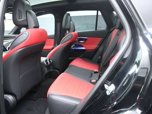 Used 2026 Mercedes-Benz GLC 300 image 21