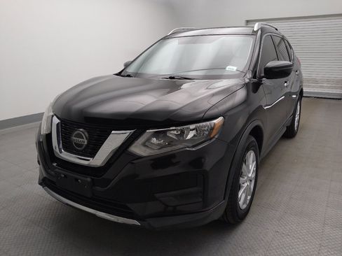 Used 2018 Nissan Rogue SV FWD image 15