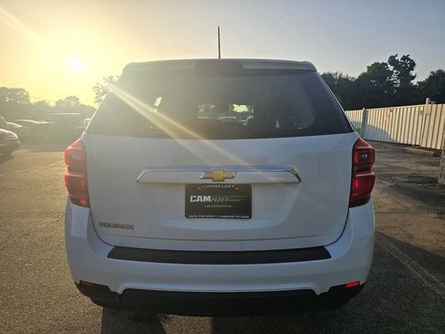 Used 2017 Chevrolet Equinox LS AWD/4WD image 14
