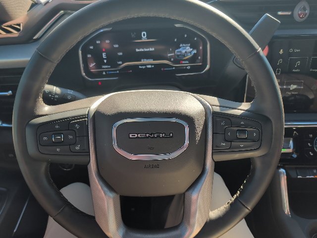 Used 2025 GMC Sierra 2500 Denali w/ Denali Reserve Package AWD/4WD image 22