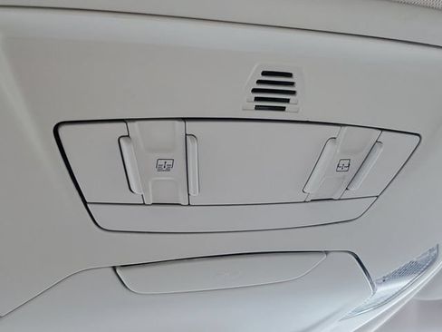 Used 2017 Ford Escape SE FWD image 33