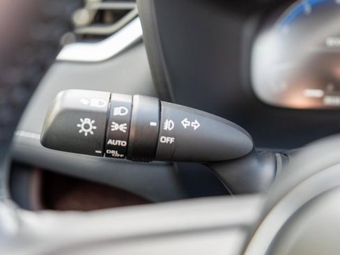 Used 2024 Toyota RAV4 Limited image 26