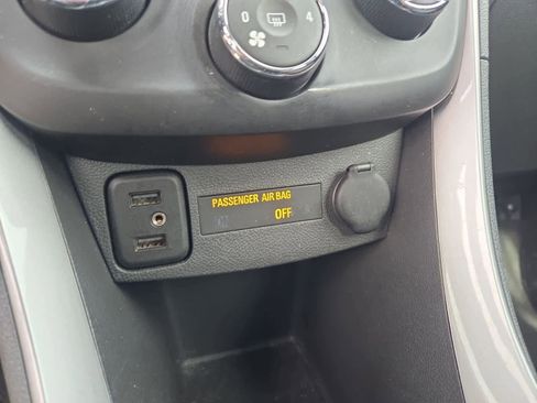 Used 2020 Chevrolet Trax LS image 27