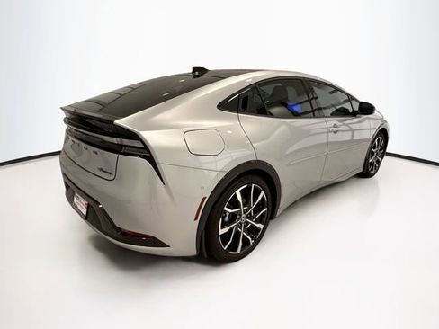 New 2024 Toyota Prius Prime Premium FWD image 6