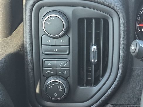 New 2026 Chevrolet Silverado 2500 Custom w/ Custom Value Package AWD/4WD image 17