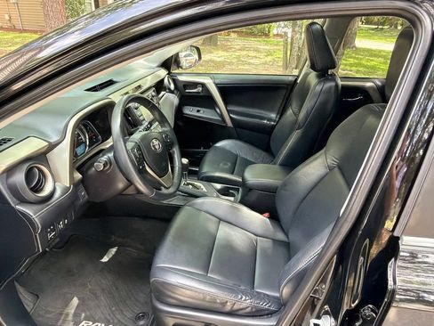 Used 2015 Toyota RAV4 Limited FWD image 13