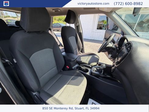 Used 2020 Kia Soul LX FWD image 4
