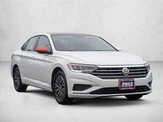 Used 2020 Volkswagen Jetta SE w/ SE Cold Weather Package FWD video 3