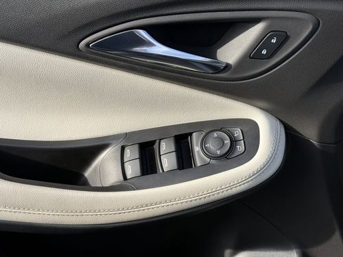 Used 2023 Buick Encore GX Preferred w/ Cold Weather Comfort Package image 14