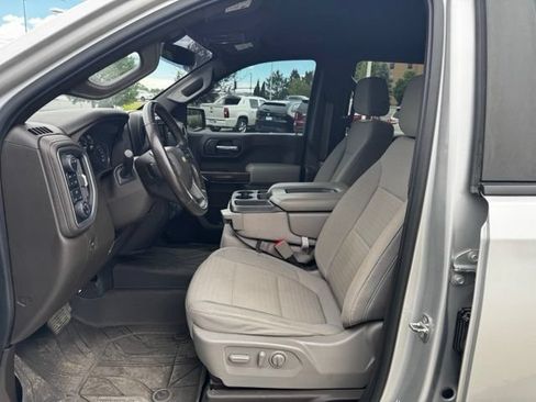 Used 2021 Chevrolet Silverado 1500 LT w/ Fleet Comfort Package AWD/4WD image 15