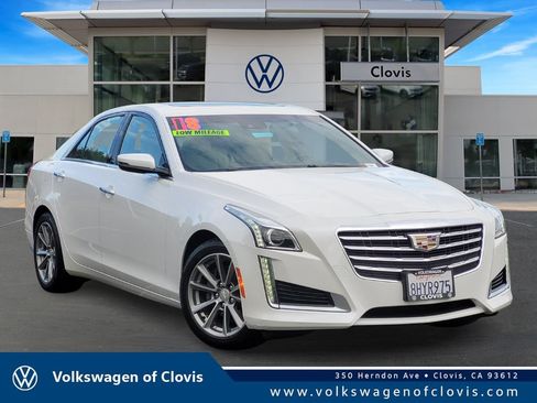 Used 2018 Cadillac CTS Luxury RWD image 1
