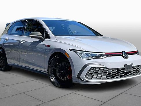 Used 2022 Volkswagen GTI S image 3