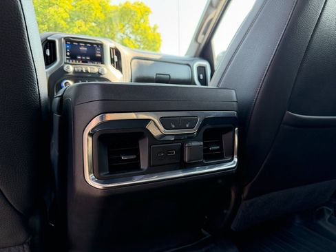 Used 2021 GMC Sierra 1500 Denali w/ Denali Ultimate Package AWD/4WD image 14