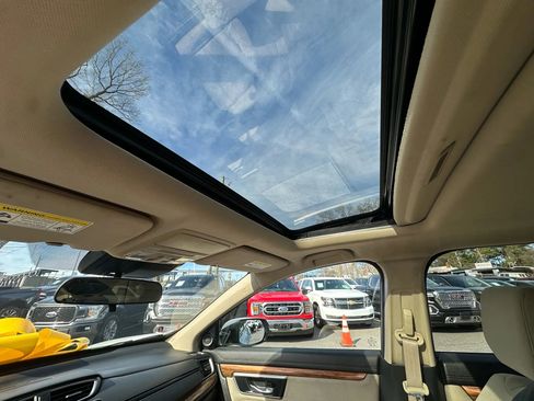 Used 2021 Honda CR-V EX image 24