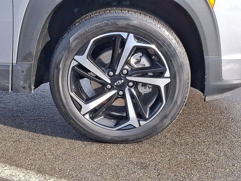 Used 2023 Chevrolet TrailBlazer RS image 27