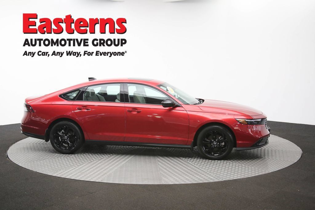 Used 2025 Honda Accord SE image 45