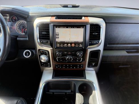 Used 2015 RAM 1500 Laramie w/ Convenience Group AWD/4WD image 20