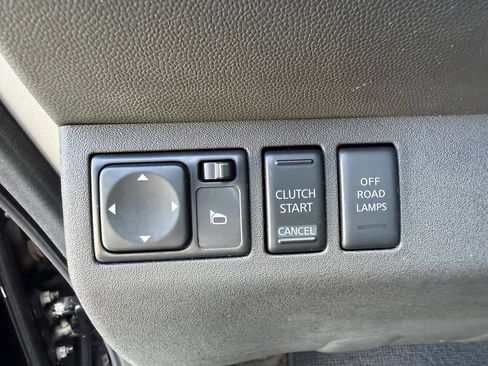Used 2014 Nissan Xterra PRO-4X AWD/4WD image 22