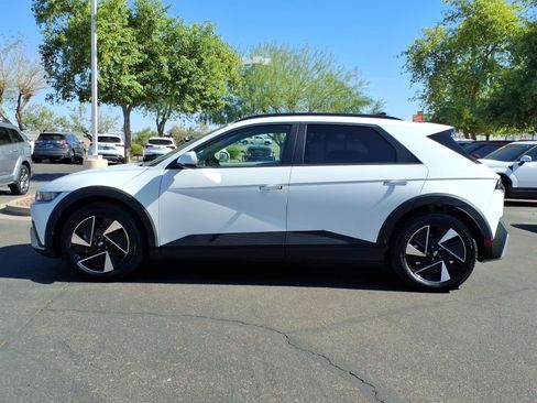 Certified 2025 Hyundai Ioniq 5 SEL RWD image 2