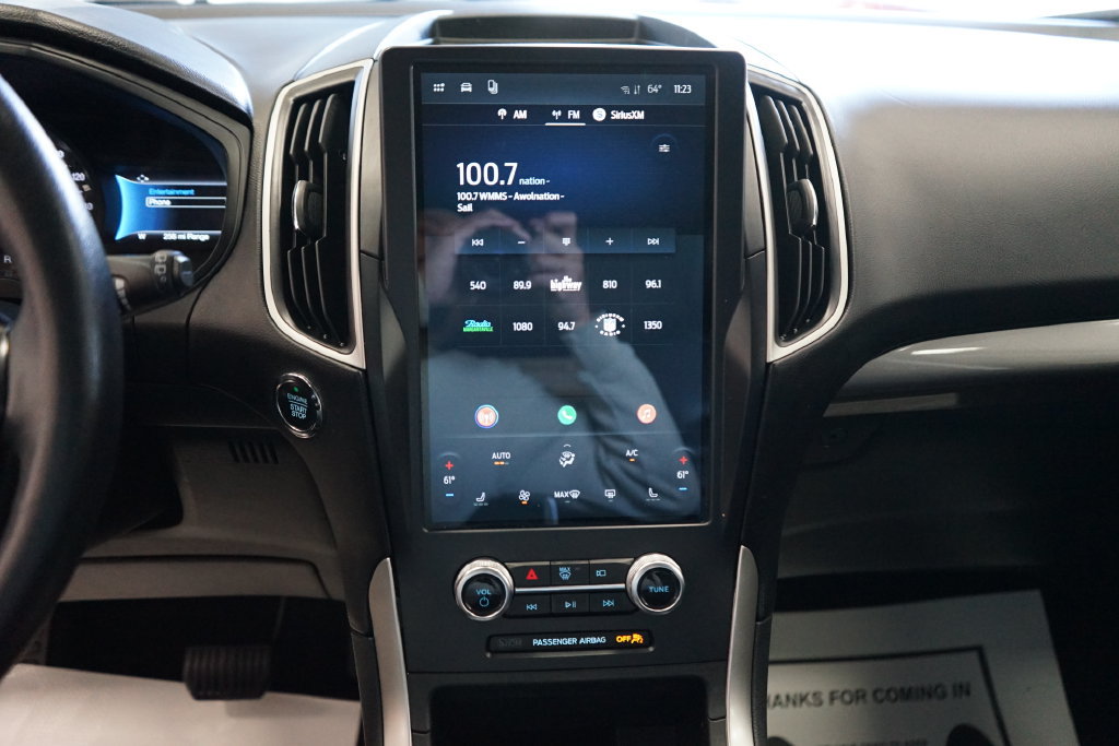 Used 2024 Ford Edge SEL AWD/4WD image 7