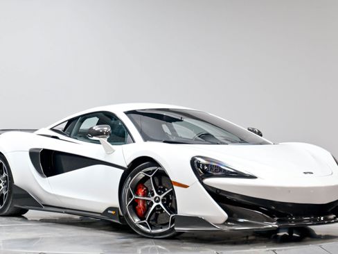 Used 2019 McLaren 600LT RWD image 42