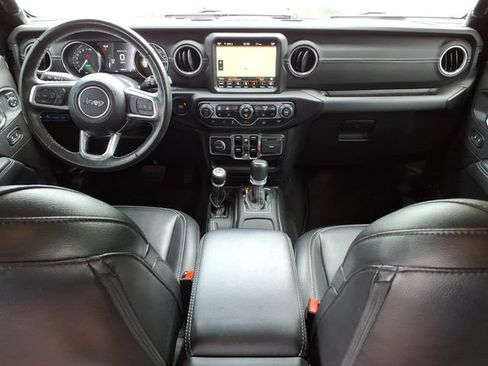 Certified 2022 Jeep Wrangler Unlimited Sahara w/ Cold Weather Group AWD/4WD image 27