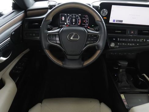Used 2023 Lexus ES 350 Ultra Luxury image 27