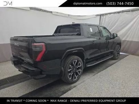 Used 2025 GMC Sierra EV Denali AWD/4WD image 4