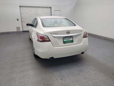 Used 2015 Nissan Altima 2.5 S w/ Power Driver Seat Package FWD image 6