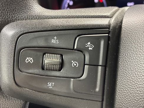 Used 2025 Chevrolet Silverado 2500 Custom w/ Custom Value Package image 11