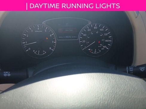 Used 2019 Nissan Pathfinder Platinum image 12