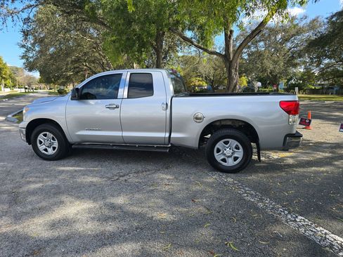 Used 2011 Toyota Tundra 2WD Double Cab image 8