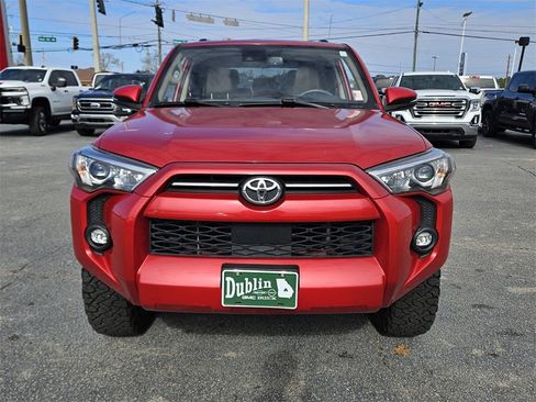 Used 2021 Toyota 4Runner SR5 Premium image 14