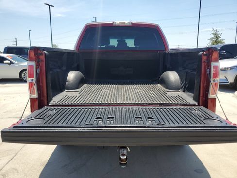 Used 2014 Ford F150 XLT w/ XLT Chrome Package AWD/4WD image 14