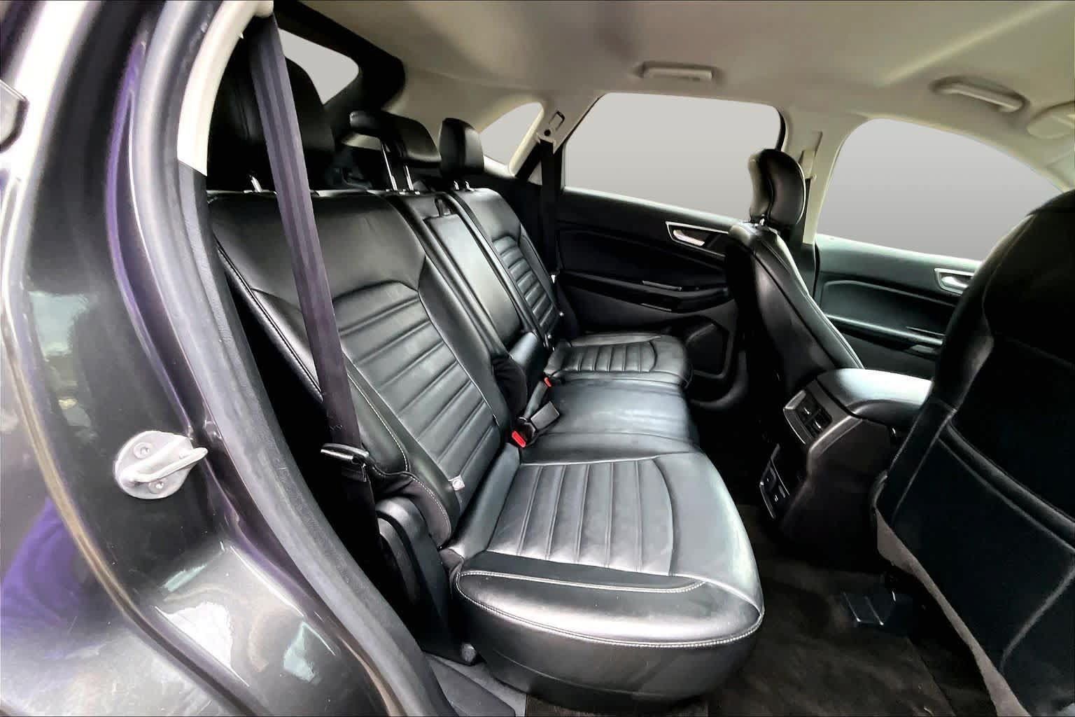 Used 2015 Ford Edge SEL w/ Equipment Group 201A FWD image 20