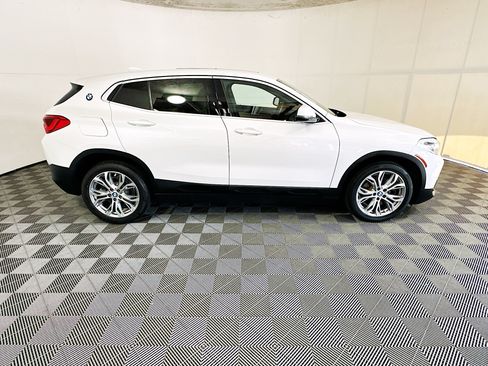 Used 2019 BMW X2 sDrive28i w/ Convenience Package FWD image 2