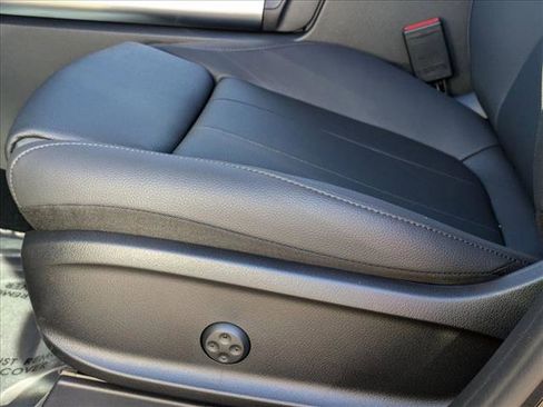 New 2026 Mercedes-Benz GLA 250 image 4