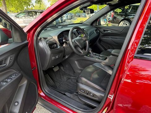 Used 2024 Chevrolet Equinox RS w/ RS Leather Package AWD/4WD image 12