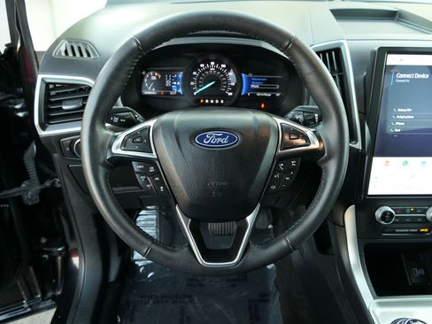 Used 2024 Ford Edge SEL image 20